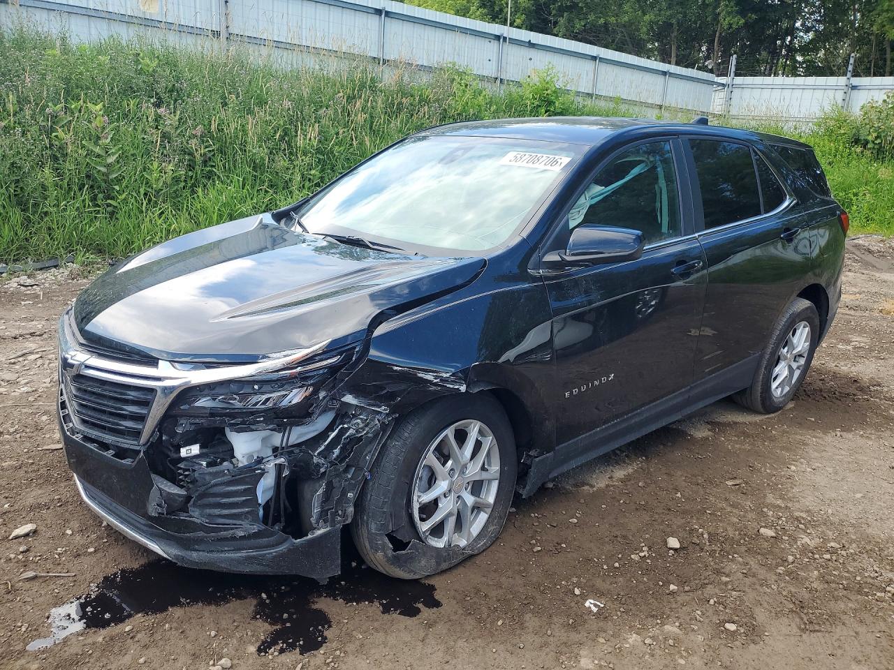 2024 CHEVROLET EQUINOX LT (1LT) — Front 3/4