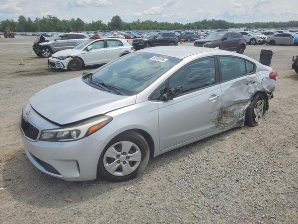 2017 KIA FORTE LX Base