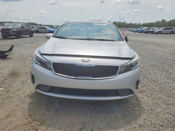 2017 KIA FORTE LX Base