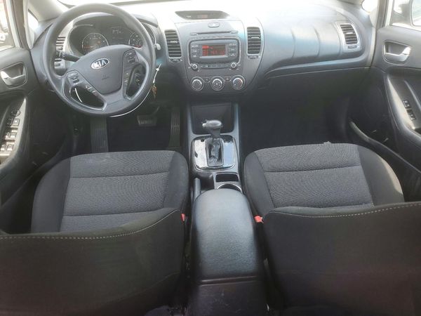 2017 KIA FORTE LX Base