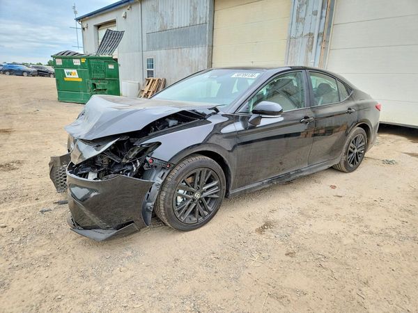2026 TOYOTA CAMRY