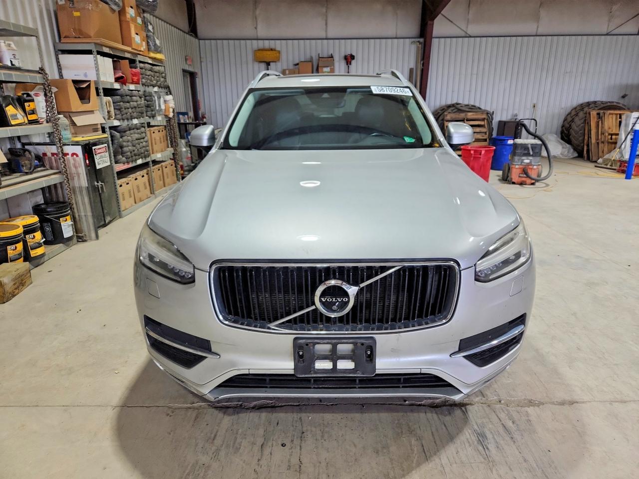 2016 VOLVO XC90