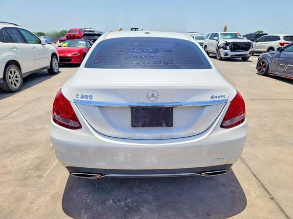 2017 MERCEDES-BENZ C C300-4M