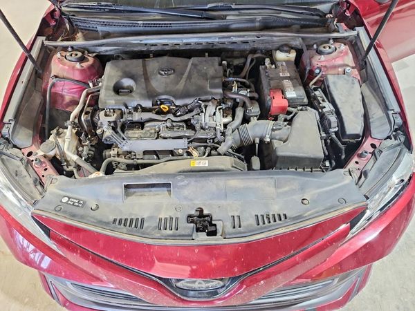 2018 TOYOTA CAMRY