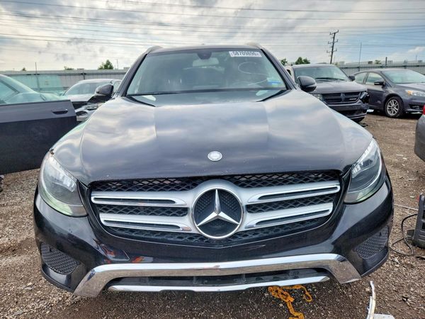 2016 MERCEDES-BENZ GLC GLC300 Base-4M