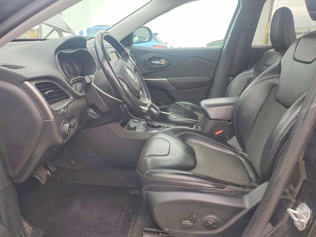 2019 JEEP CHEEROKE Latitude Plus
