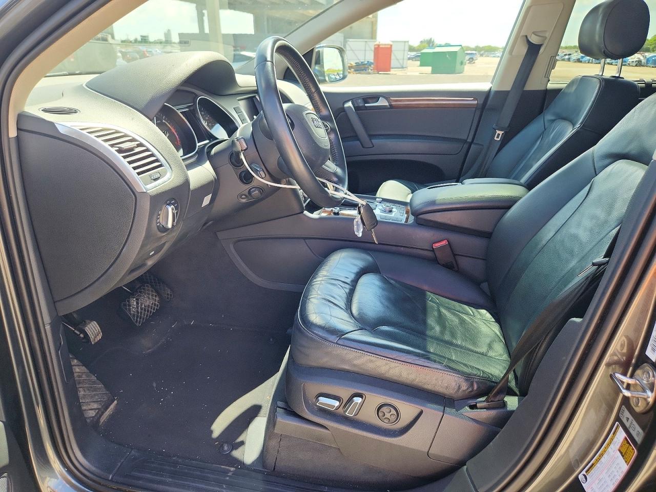 2015 AUDI Q7