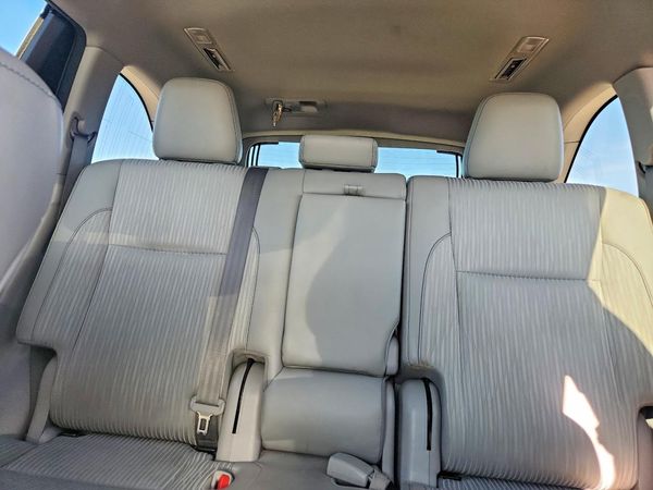 2017 TOYOTA HIGHLANDER LE/LE Plus