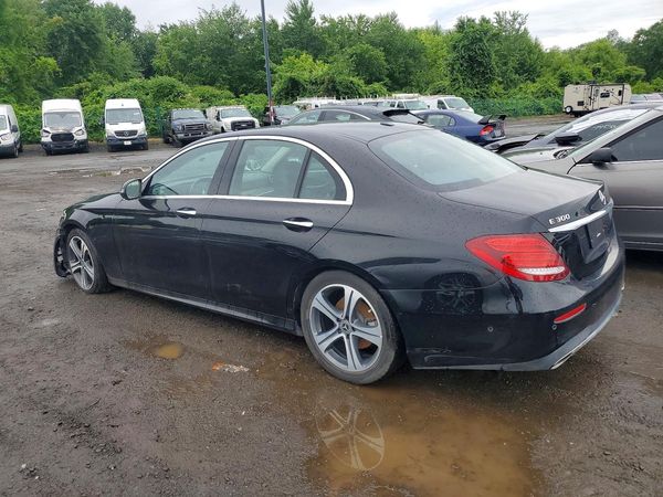 2018 MERCEDES-BENZ E E300