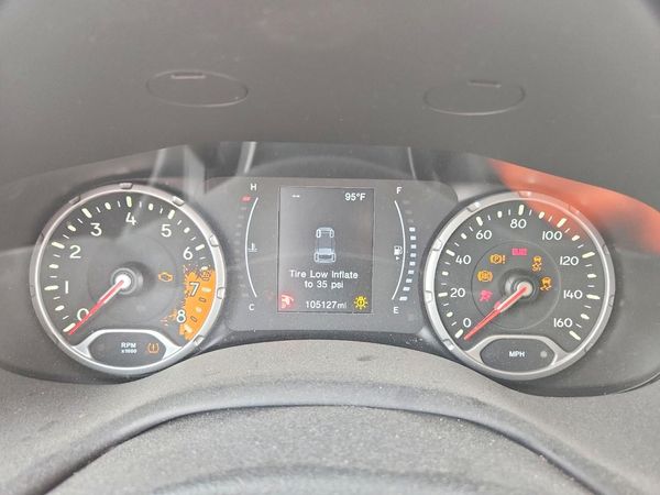 2017 JEEP RENEGADE LATITUDE 4X2