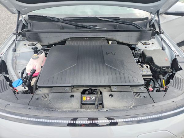 2025 HYUNDAI KONA Limited