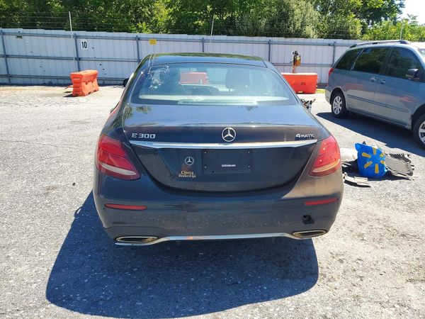 2017 MERCEDES-BENZ E E300-4M