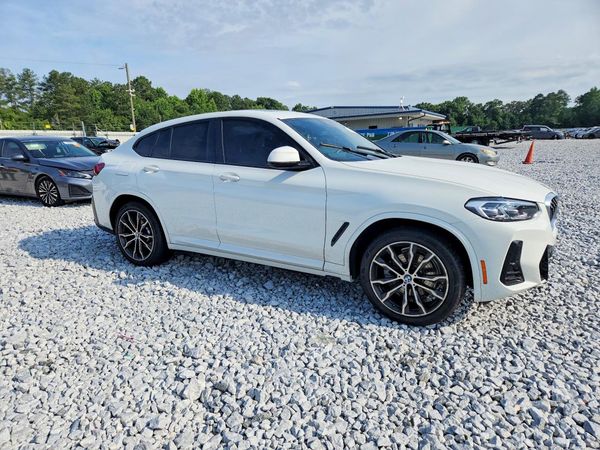 2022 BMW X4 xDrive30i