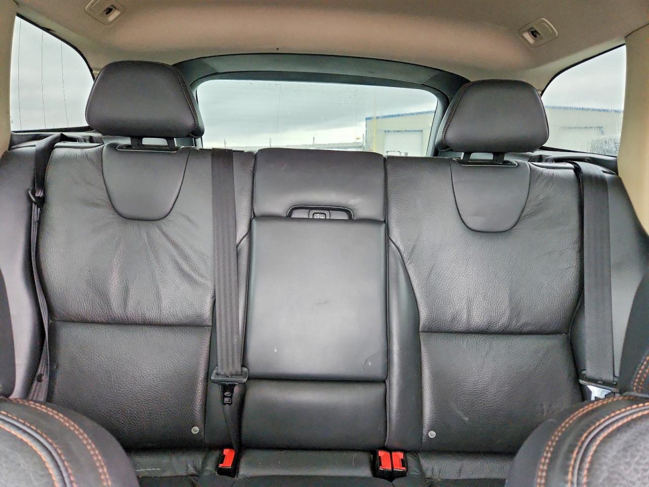 2012 VOLVO XC60