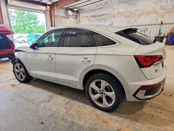 2022 AUDI Q5
