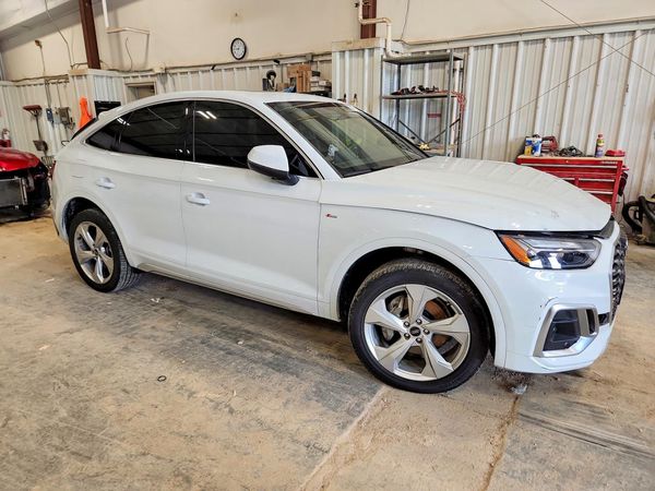 2022 AUDI Q5