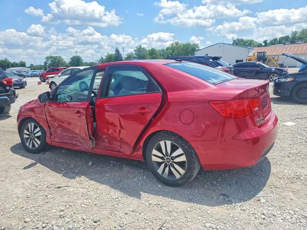 2013 KIA FORTE