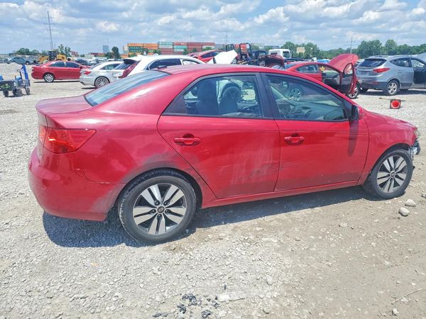 2013 KIA FORTE