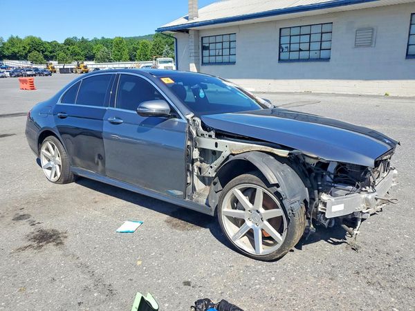2017 MERCEDES-BENZ E E300-4M