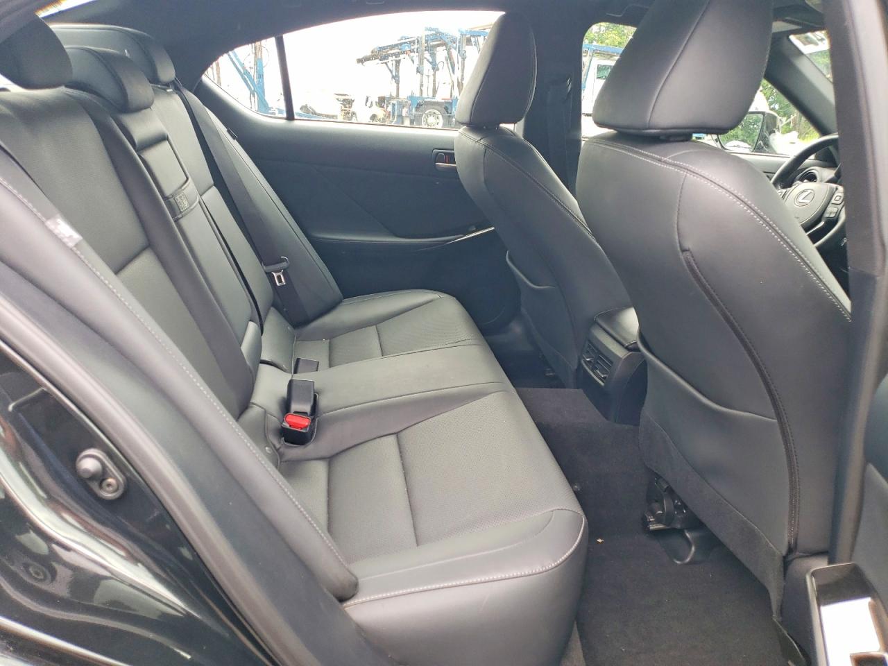 2025 LEXUS IS 350 350 F Sport Design