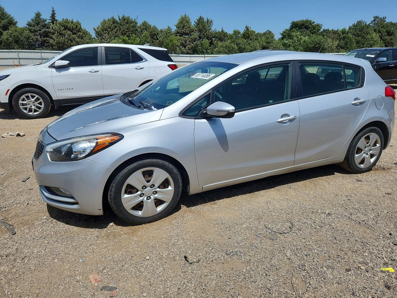 2016 KIA FORTE GL (Middle-Low Grade)
