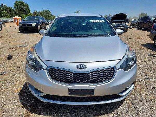 2016 KIA FORTE GL (Middle-Low Grade)