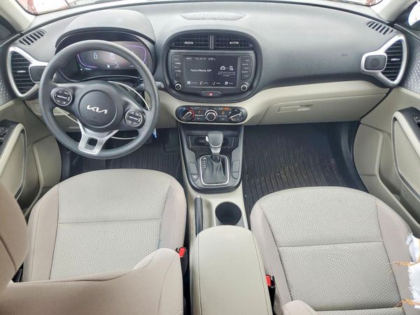 2025 KIA SOUL LX, S