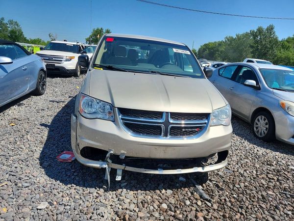 2015 DODGE GRAND CARAVAN SE