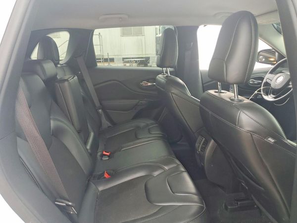 2021 JEEP CHEROKEE LATITUDE PLUS FWD