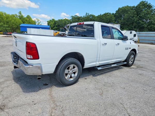2014 RAM 1500 SLT