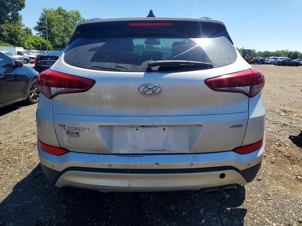 2018 HYUNDAI TUCSON