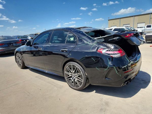 2026 MERCEDES-BENZ C AMG C43
