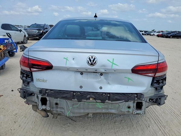 2021 VOLKSWAGEN PASSAT SE