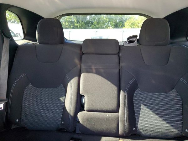 2019 JEEP CHEROKEE LATITUDE 4X4