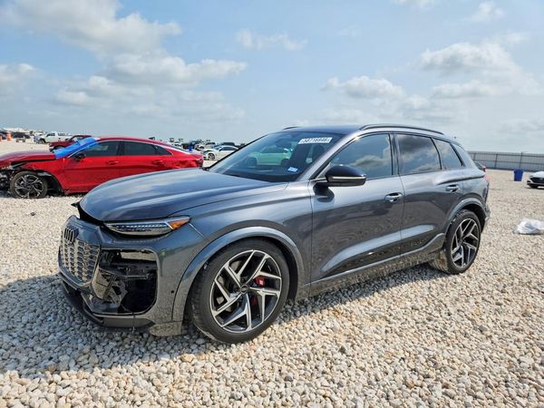 2025 AUDI SQ6 E-TRON