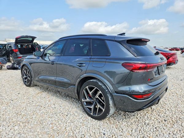 2025 AUDI SQ6 E-TRON