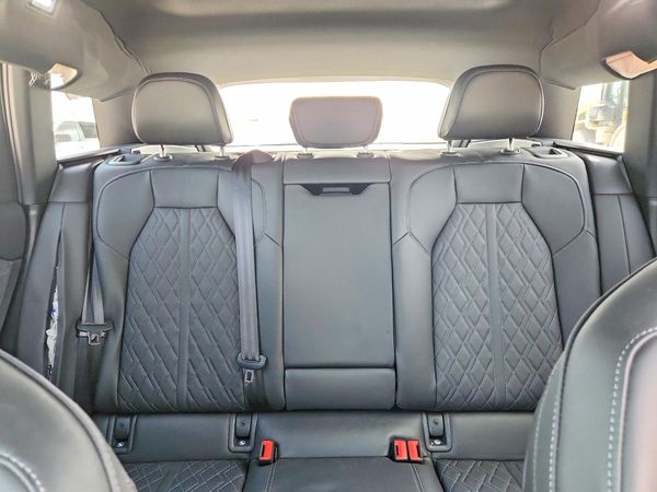2025 AUDI SQ6 E-TRON