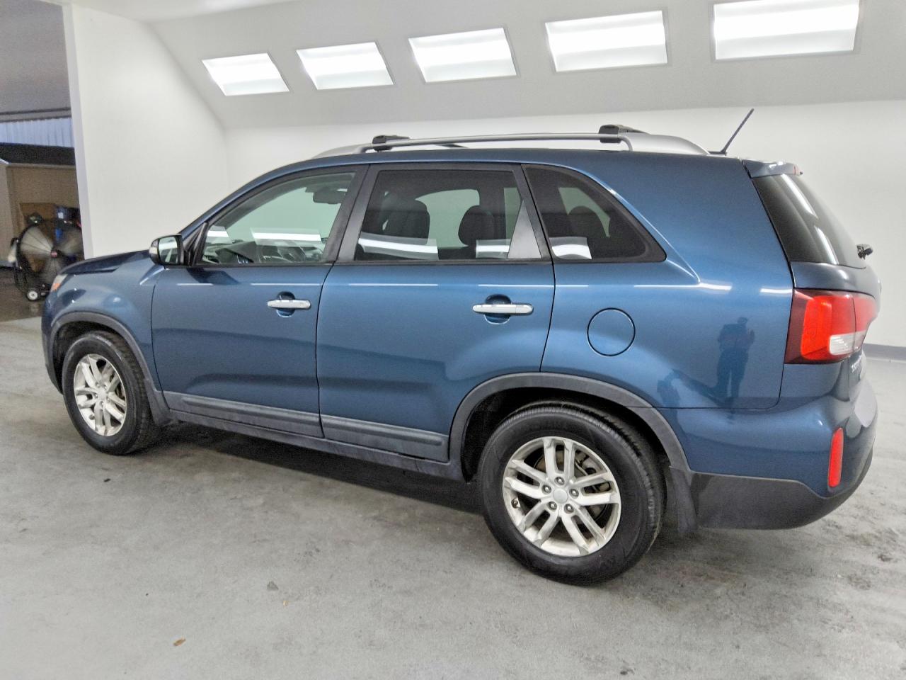 2015 KIA SORENTO GL