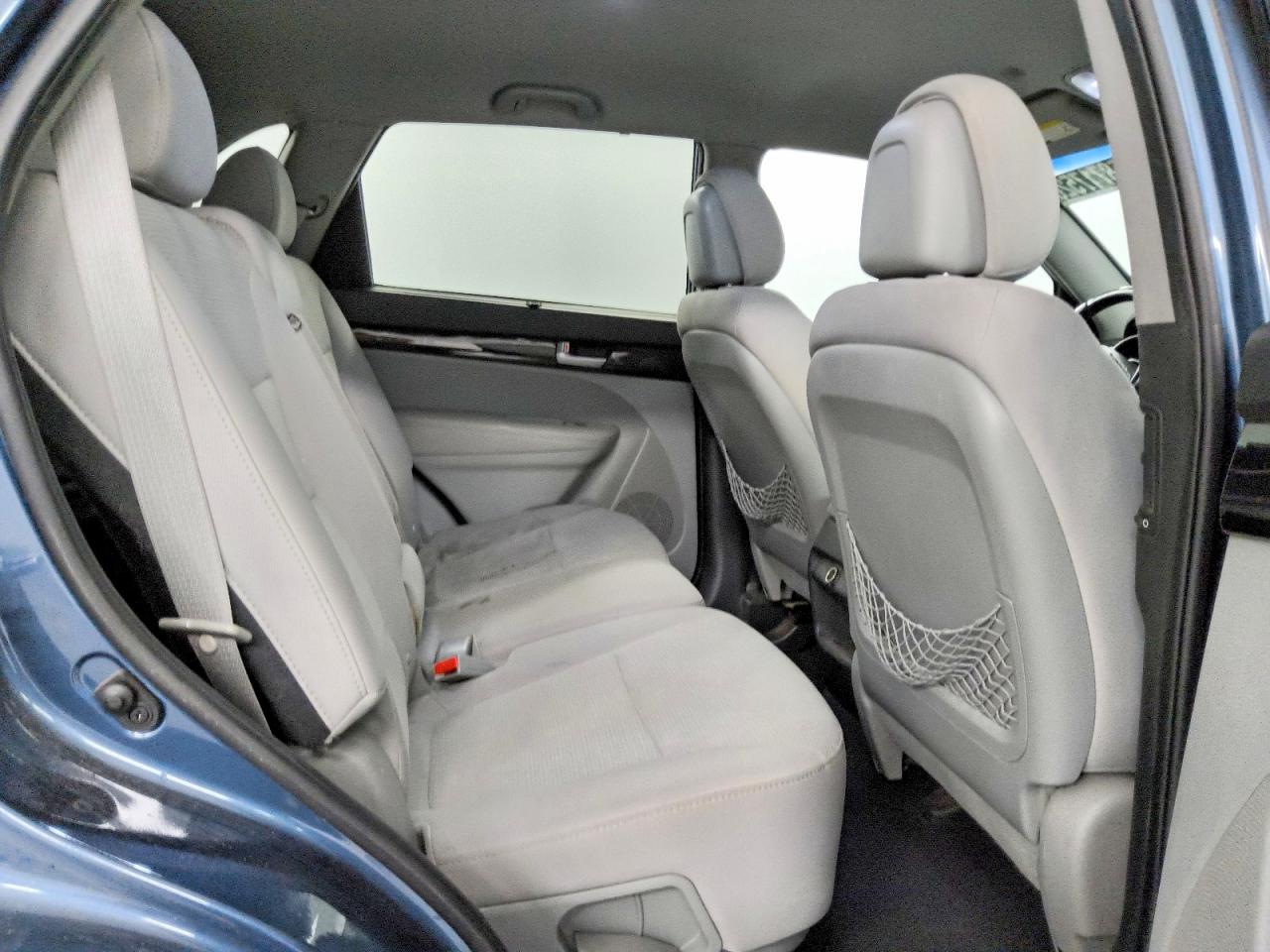2015 KIA SORENTO GL