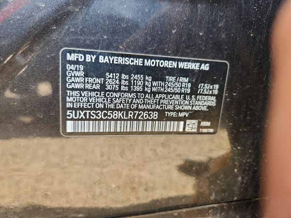 2019 BMW X3 M40i