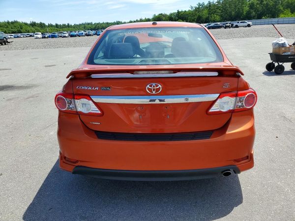 2013 TOYOTA COROLLA
