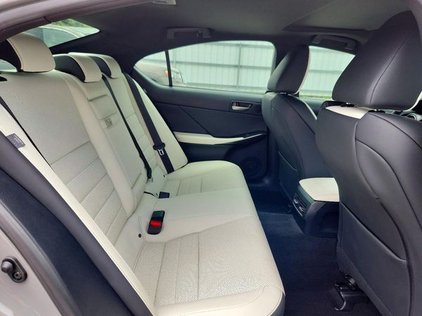 2024 LEXUS IS 350 350 F Sport