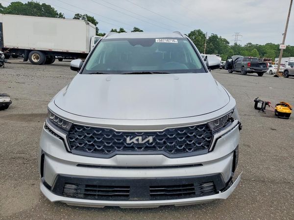2023 KIA SORENTO