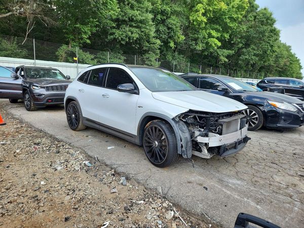 2022 MERCEDES-BENZ GLA AMG GLA35