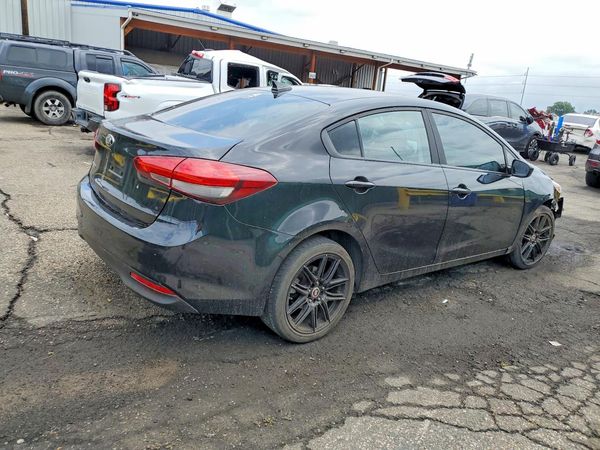 2018 KIA FORTE