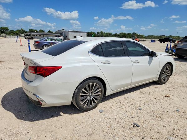 2018 ACURA TLX