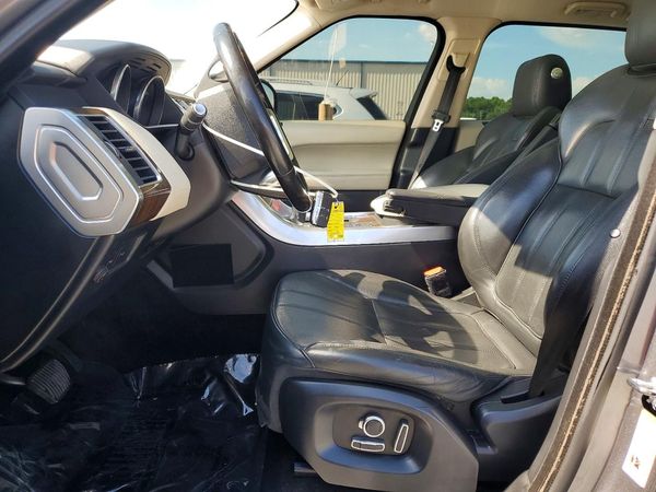 2016 LAND ROVER RANGEROVER HSE — DENT