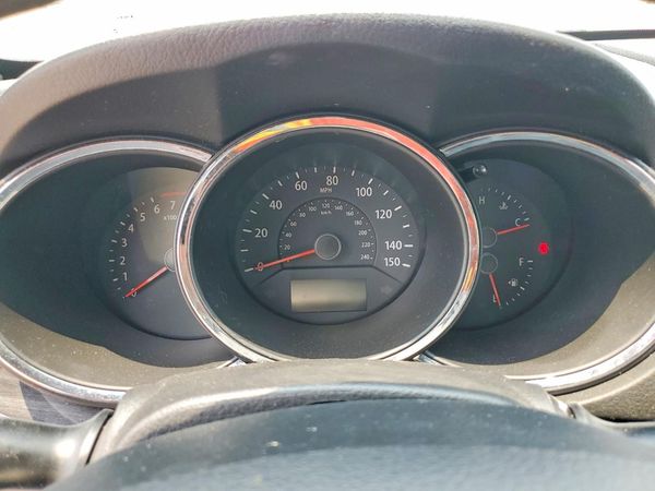 2013 KIA SORENTO Base / LX