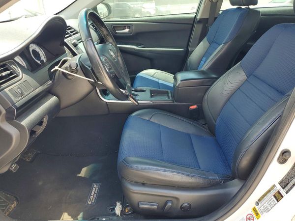 2016 TOYOTA CAMRY
