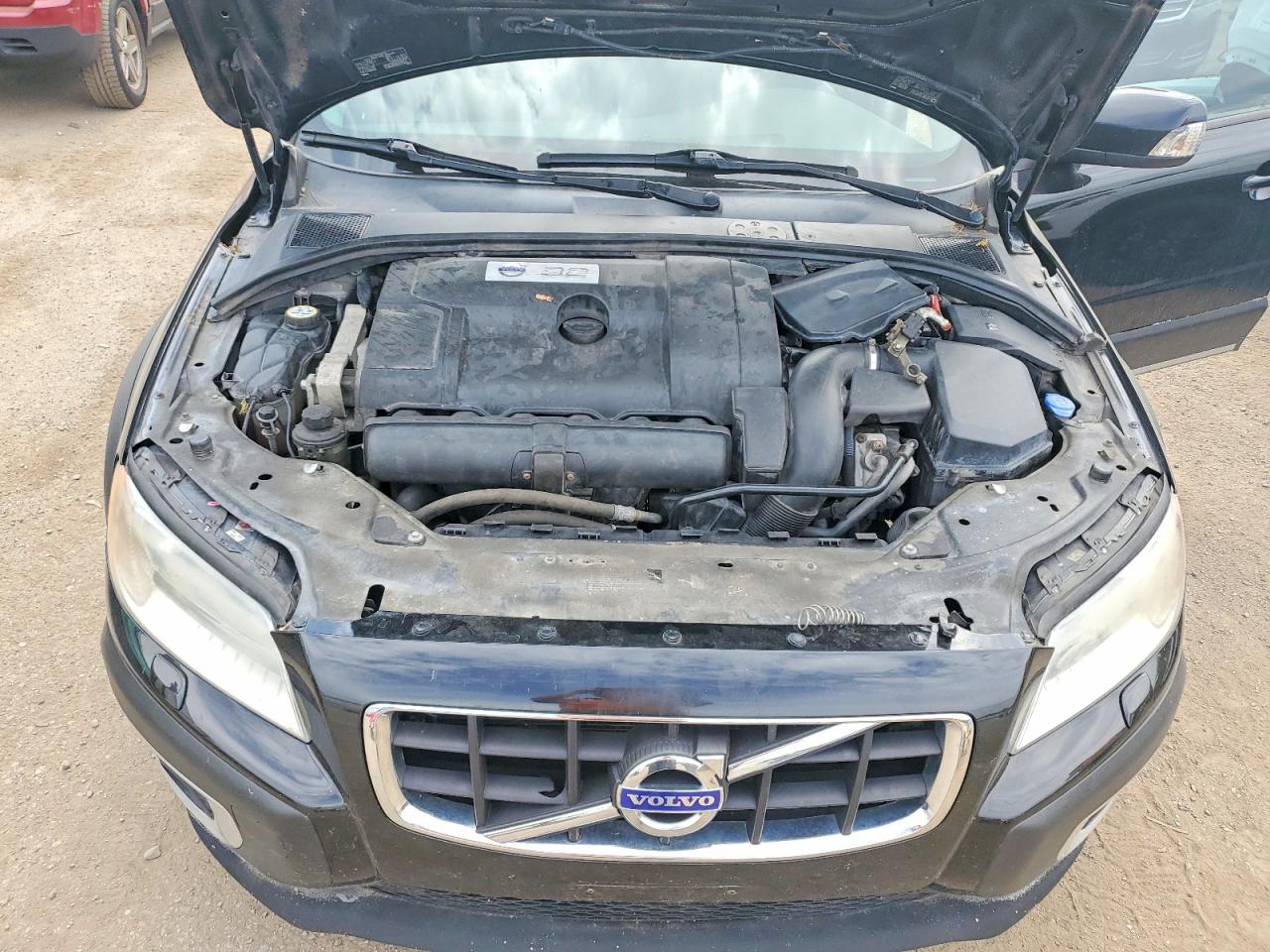 2010 VOLVO XC70